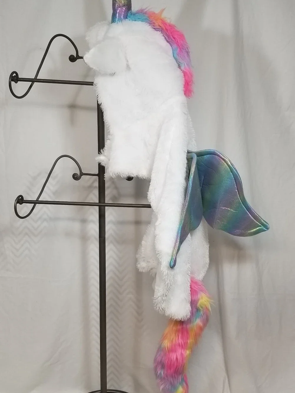 Bootique white unicorn